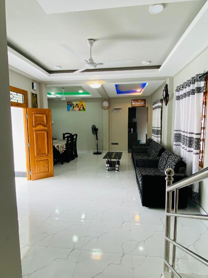 Sunset Chalet Mullaittivu 外观 照片