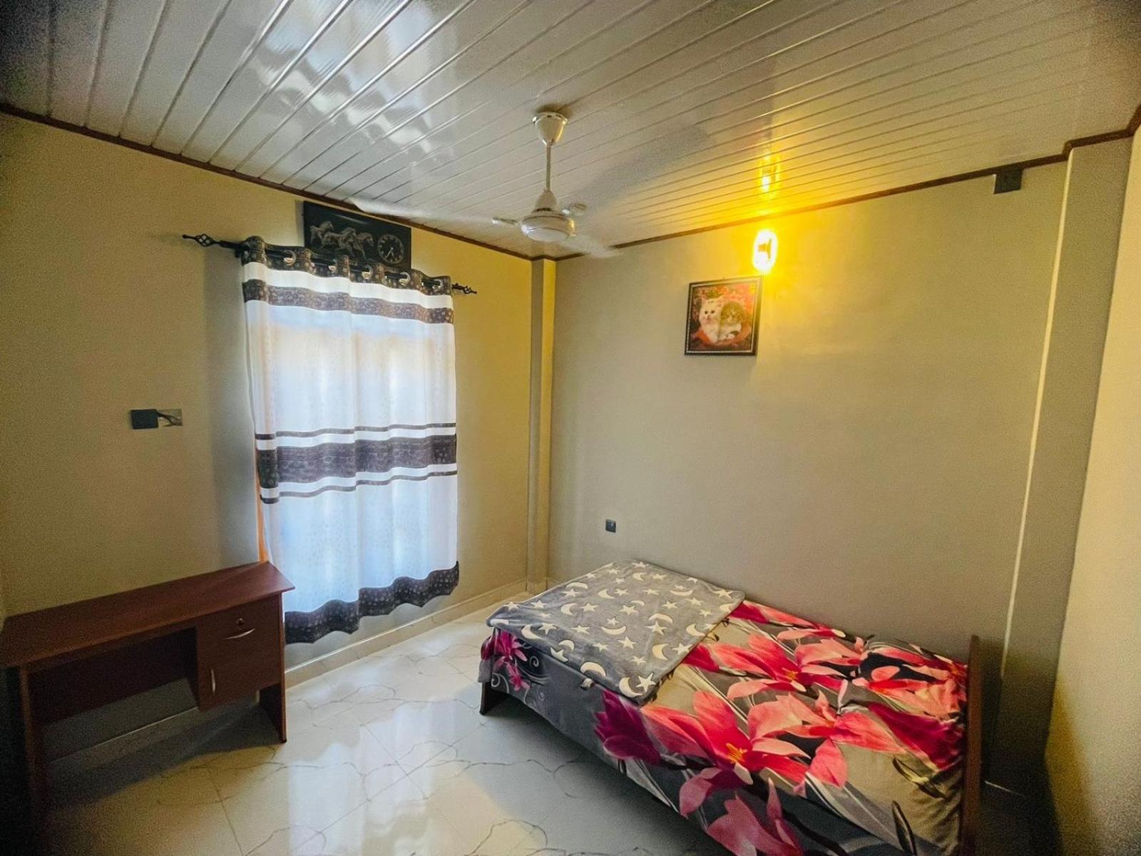 Sunset Chalet Mullaittivu 外观 照片
