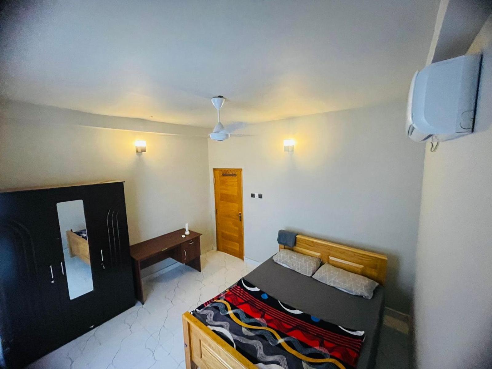 Sunset Chalet Mullaittivu 外观 照片